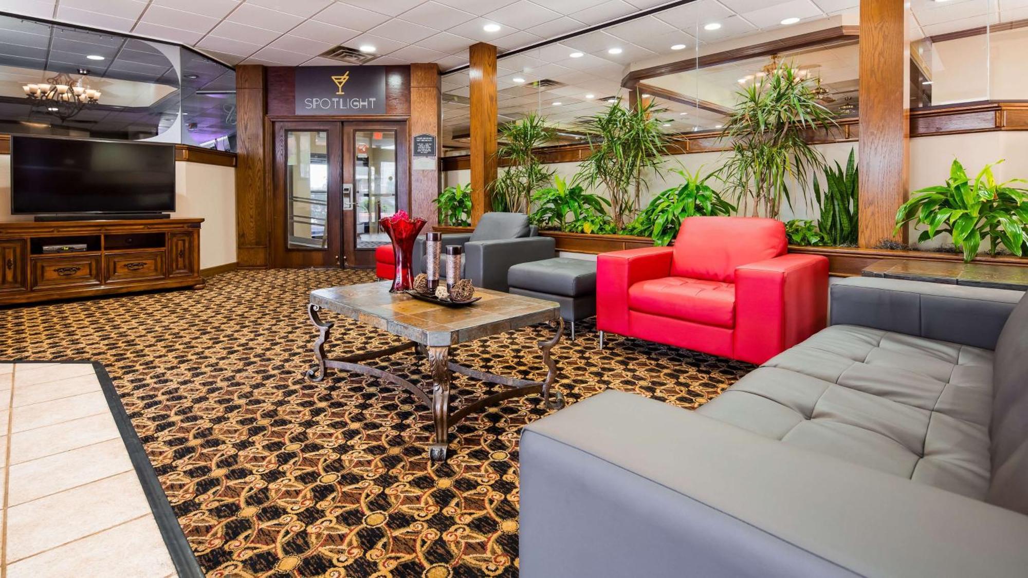 Broadway Inn & Suites Oklahoma City Bagian luar foto