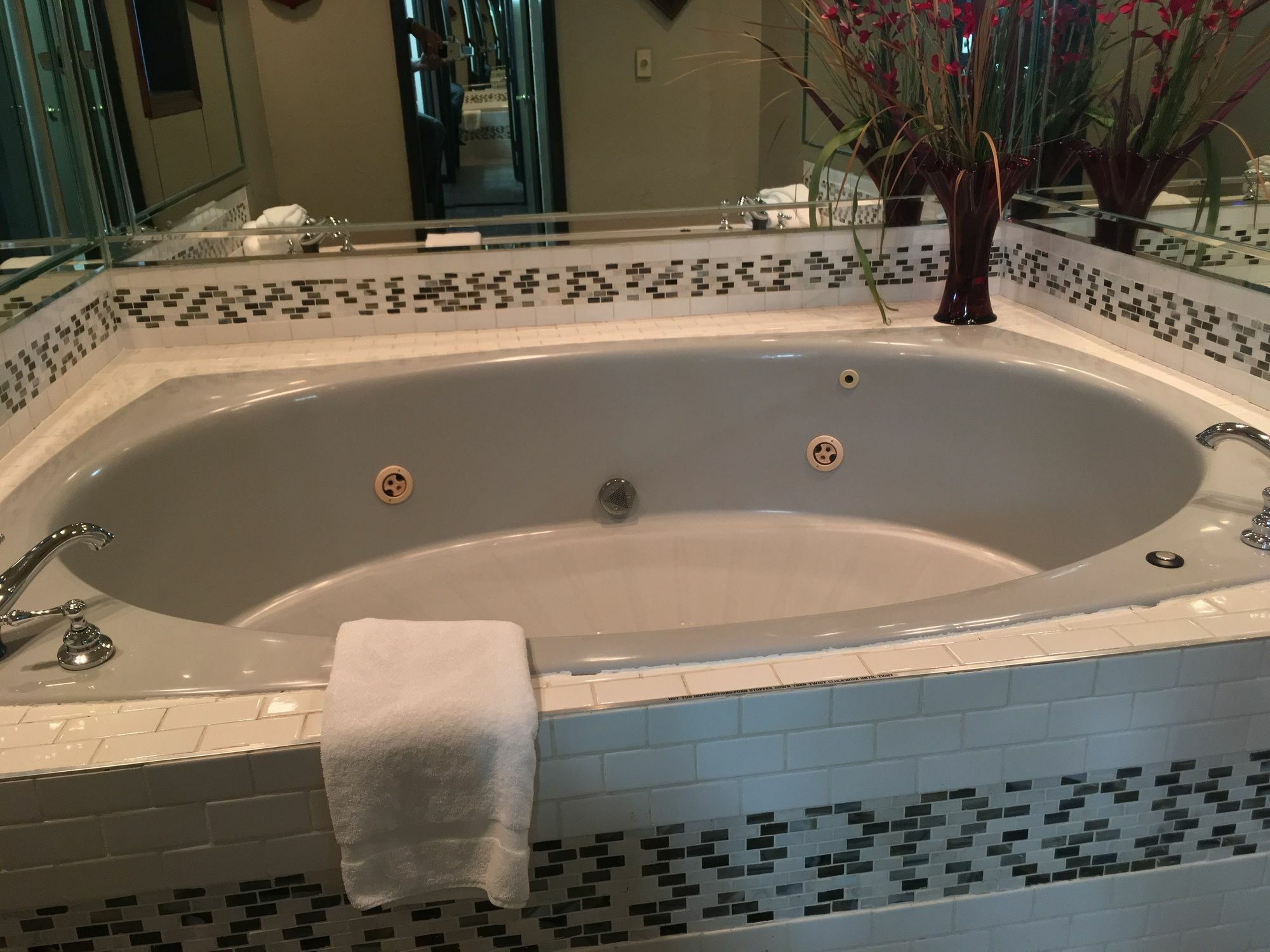 Broadway Inn & Suites Oklahoma City Bagian luar foto