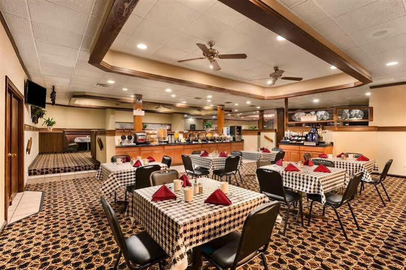 Broadway Inn & Suites Oklahoma City Bagian luar foto