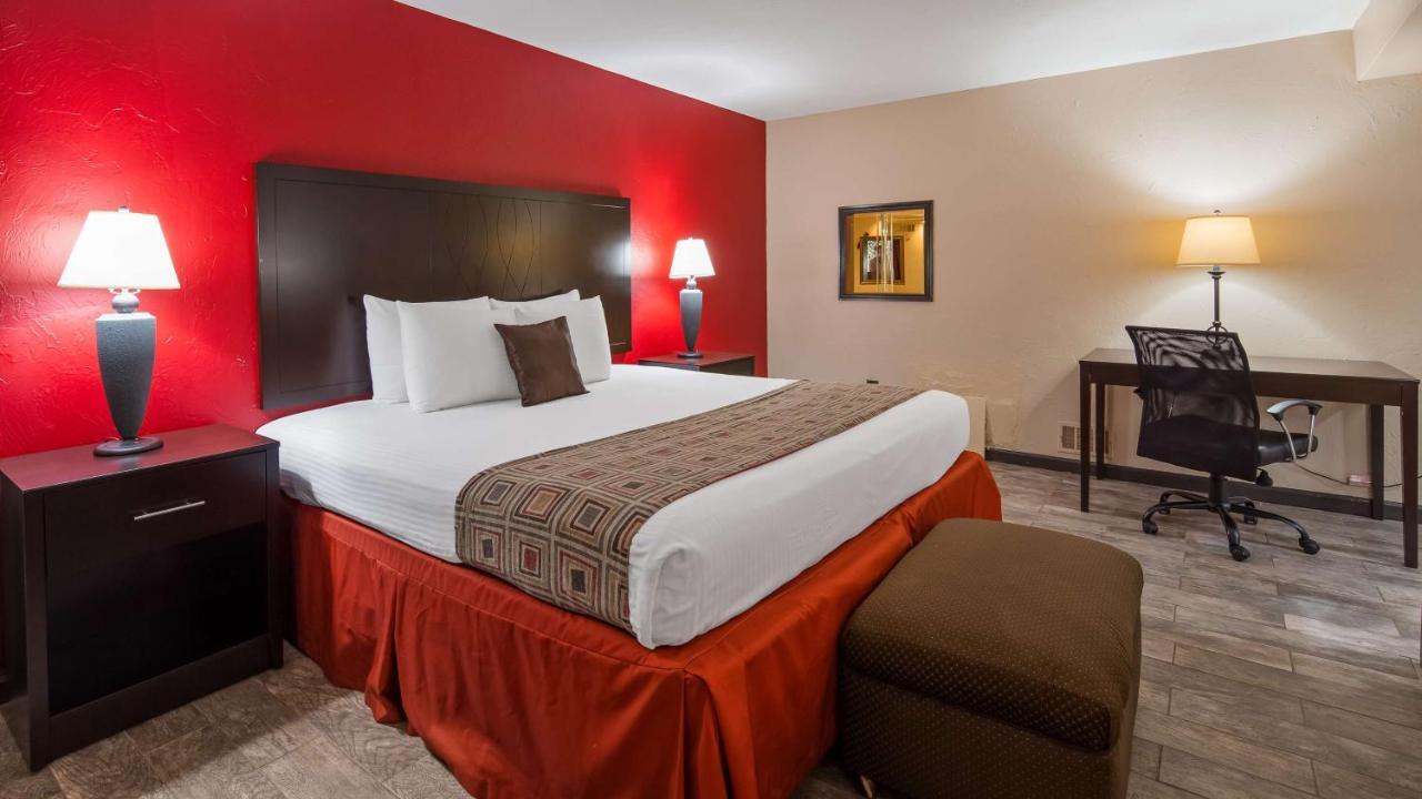 Broadway Inn & Suites Oklahoma City Bagian luar foto